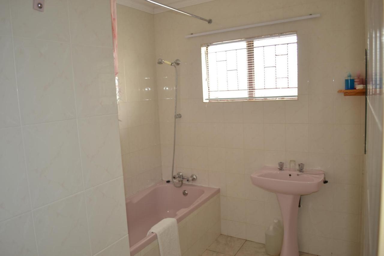 פילנסברג Kamogelo Guest House מראה חיצוני תמונה
